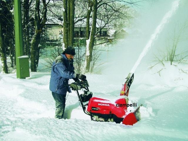 Fraise à neige sur chenilles honda 13 - hsm 1380i et dr - hibrid