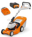 Tosaerba RMA 448 PV STIHL, con batteria AP 300 e caricatore AL 300